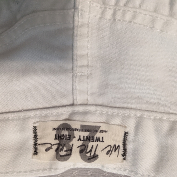 WeThe Free Distressed anytime Shorts - Picture 5 of 5